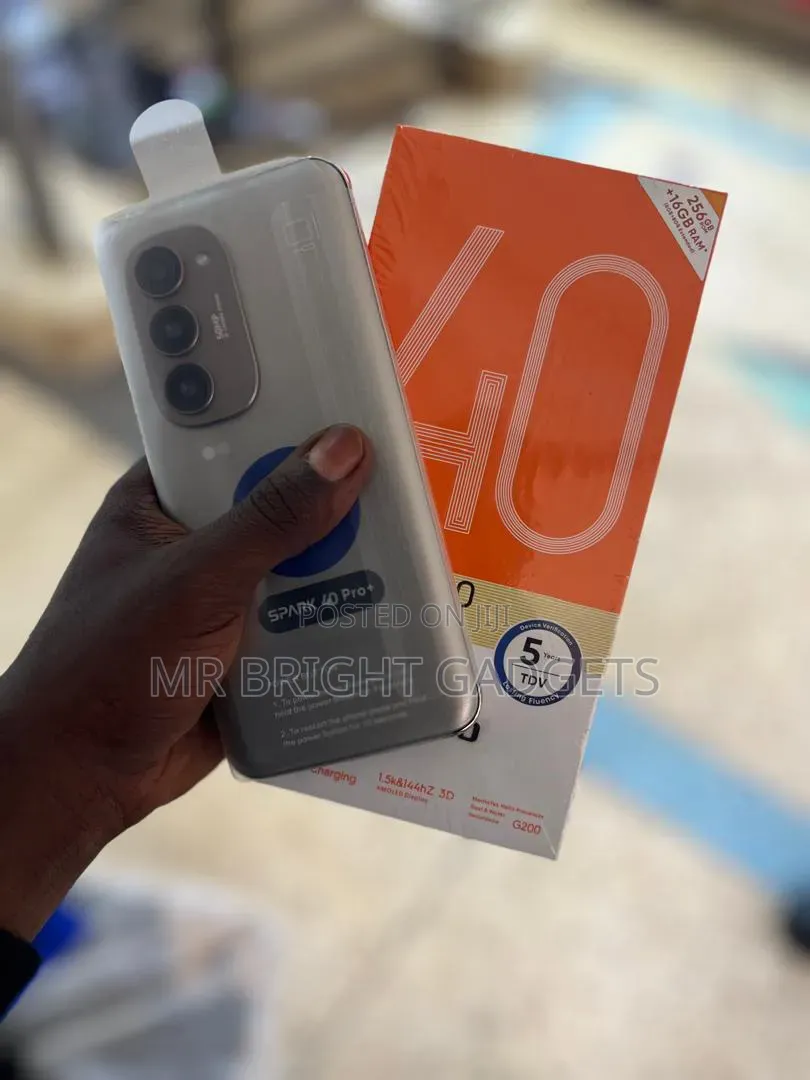 New Tecno Spark 40 Pro+ 256 GB Silver
