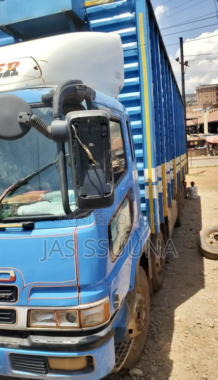 Mitsubishi Fuso Super Great