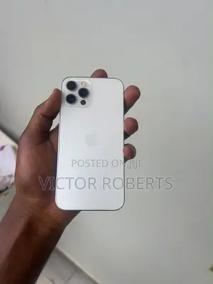 Apple iPhone 12 128 GB White