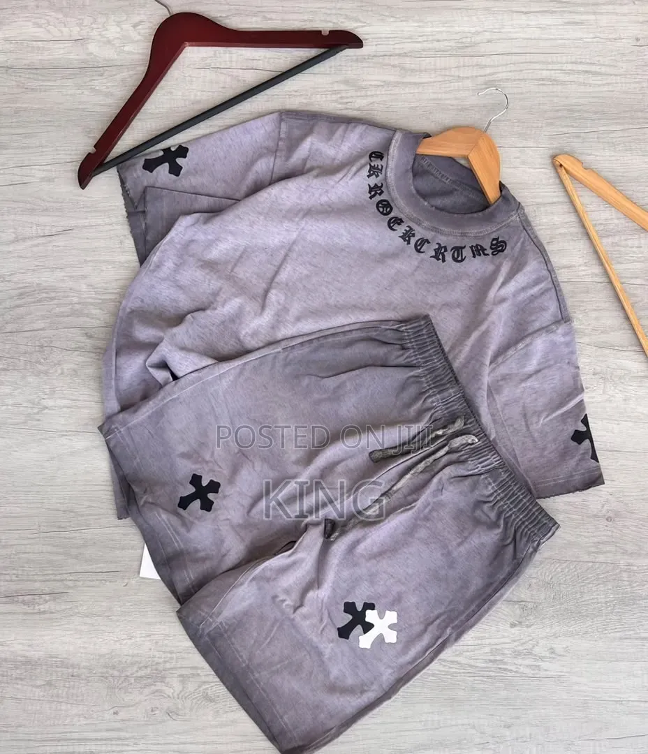 Fear of God ESSENTIALS Two Piece Set. T Shirt, Short
