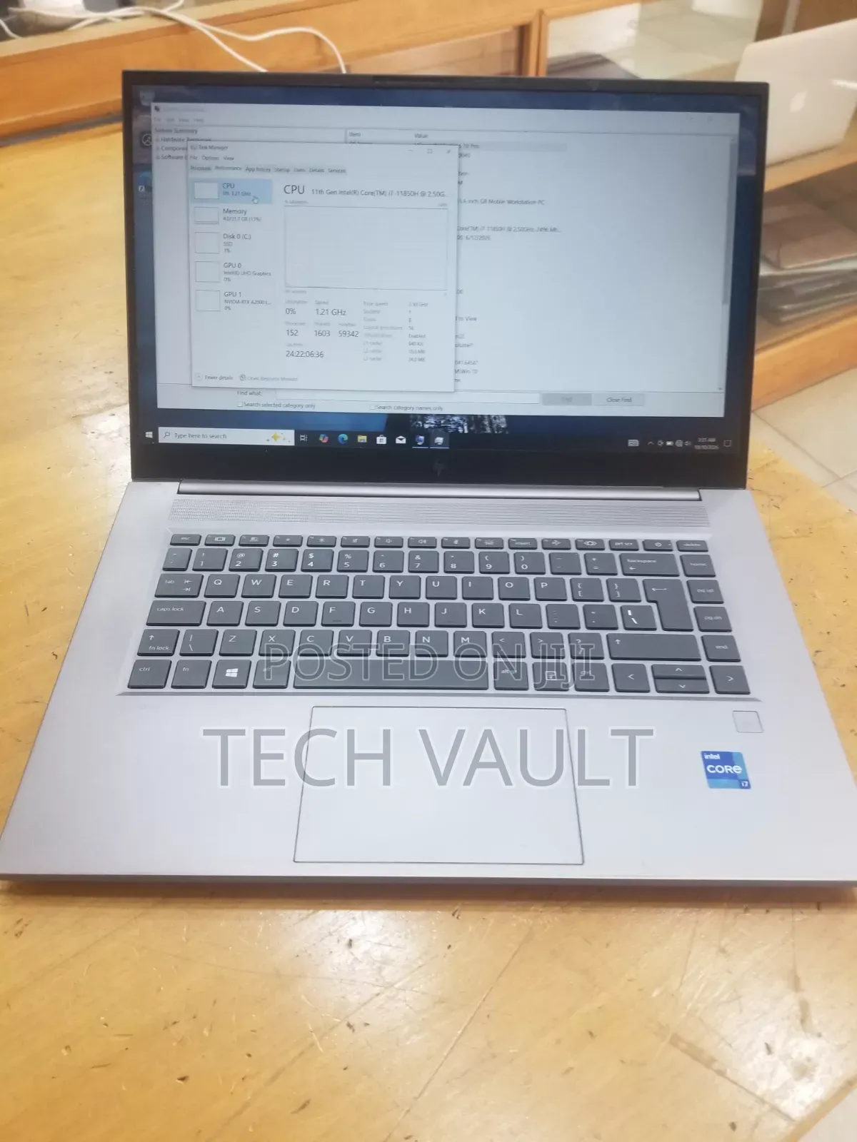 New Laptop HP ZBook Studio G8 32GB Intel Core i7 SSD 1T