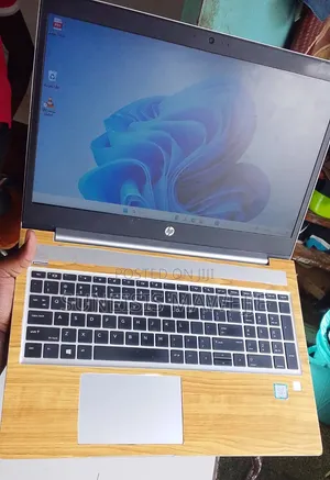Laptop HP ProBook 450 G6 8GB Intel Core i5 SSD 512GB