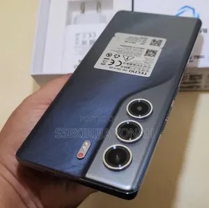 New Tecno Camon 40 Pro 4G 256 GB Black