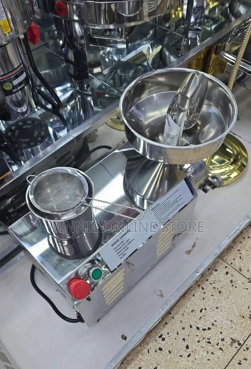 Commercial Electric Grain Grinder / Powder Grinding Machine