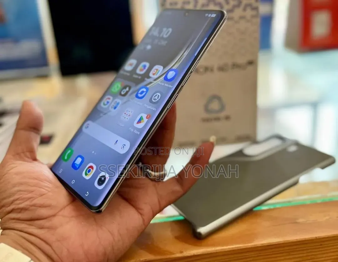 New Tecno Camon 40 Pro 4G 256 GB Black