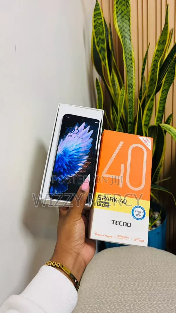 New Tecno Spark 40 Pro+ 256 GB White