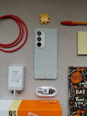 New Tecno Spark 40 Pro+ 256 GB Silver