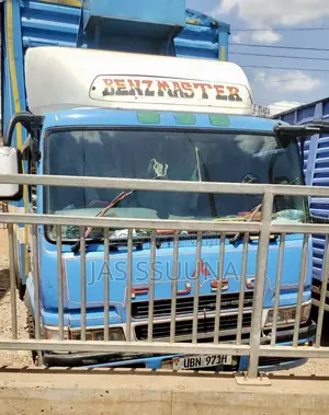 Mitsubishi Fuso Super Great