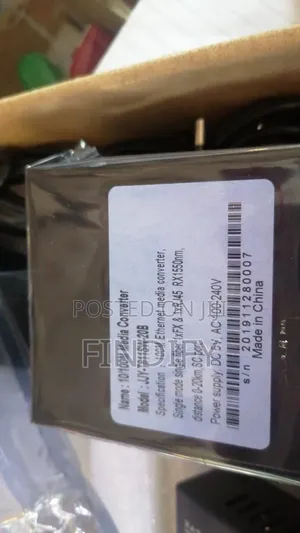 Gigabit Fiber to Ethernet Media Converter,RJ45 PortTransceivers Single