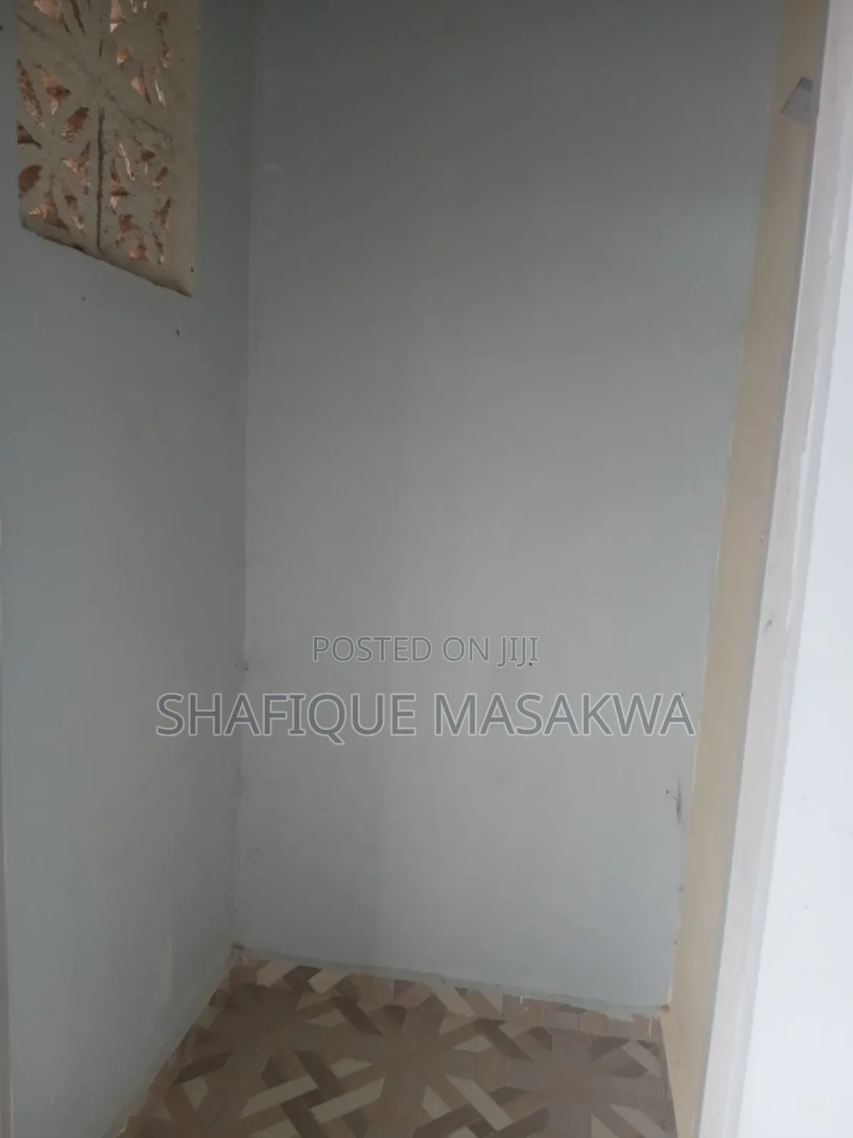2bdrm House in Ssemambo Estate, Muduma for rent
