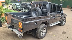 Toyota Land Cruiser 2019 Gray