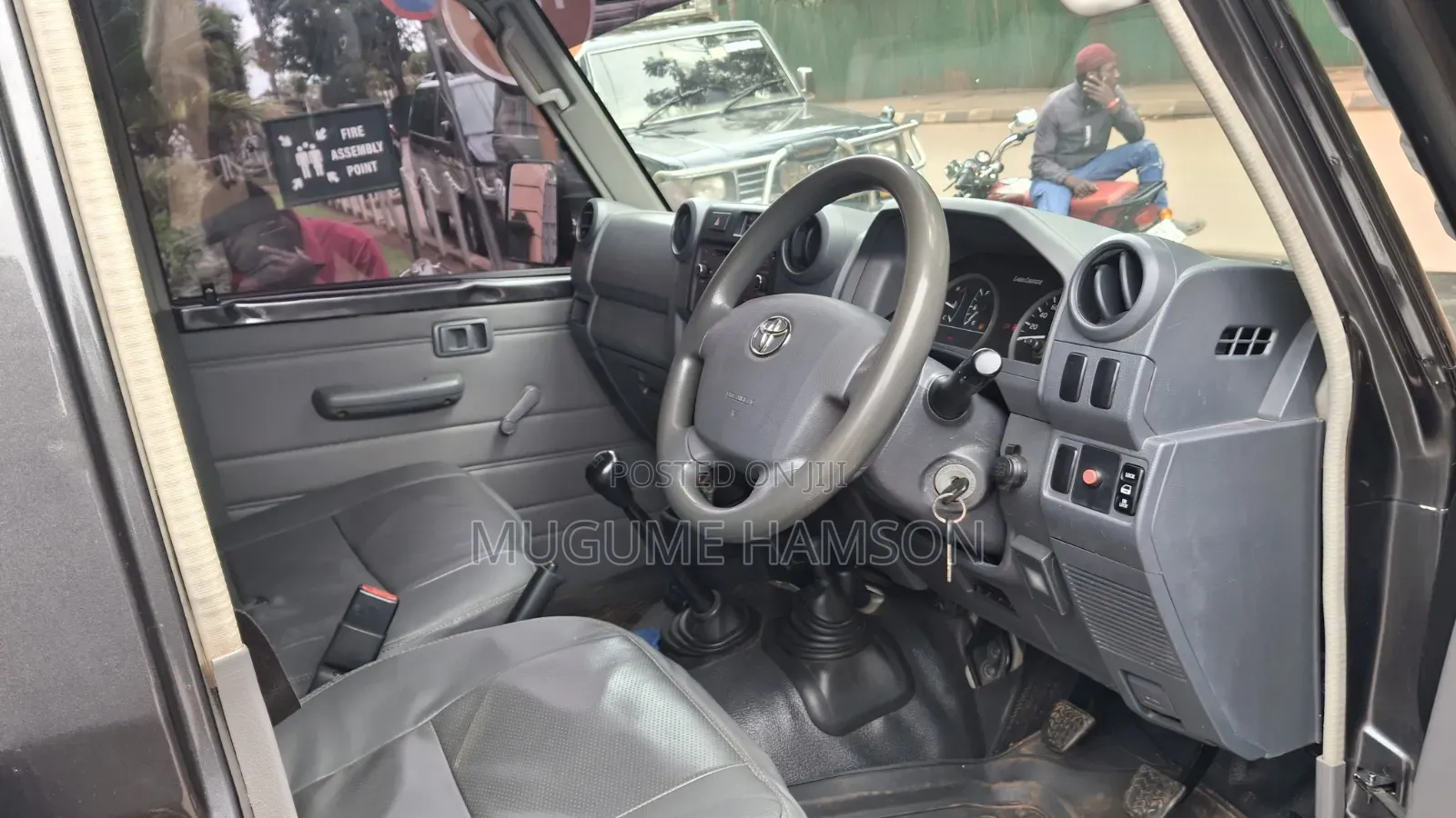 Toyota Land Cruiser 2019 Gray