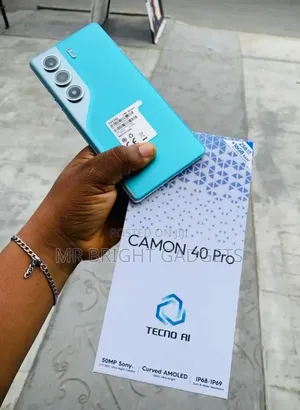 New Tecno Camon 40 Pro 4G 256 GB Blue