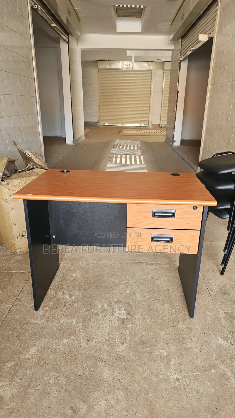 1 Meter Simple Office Table