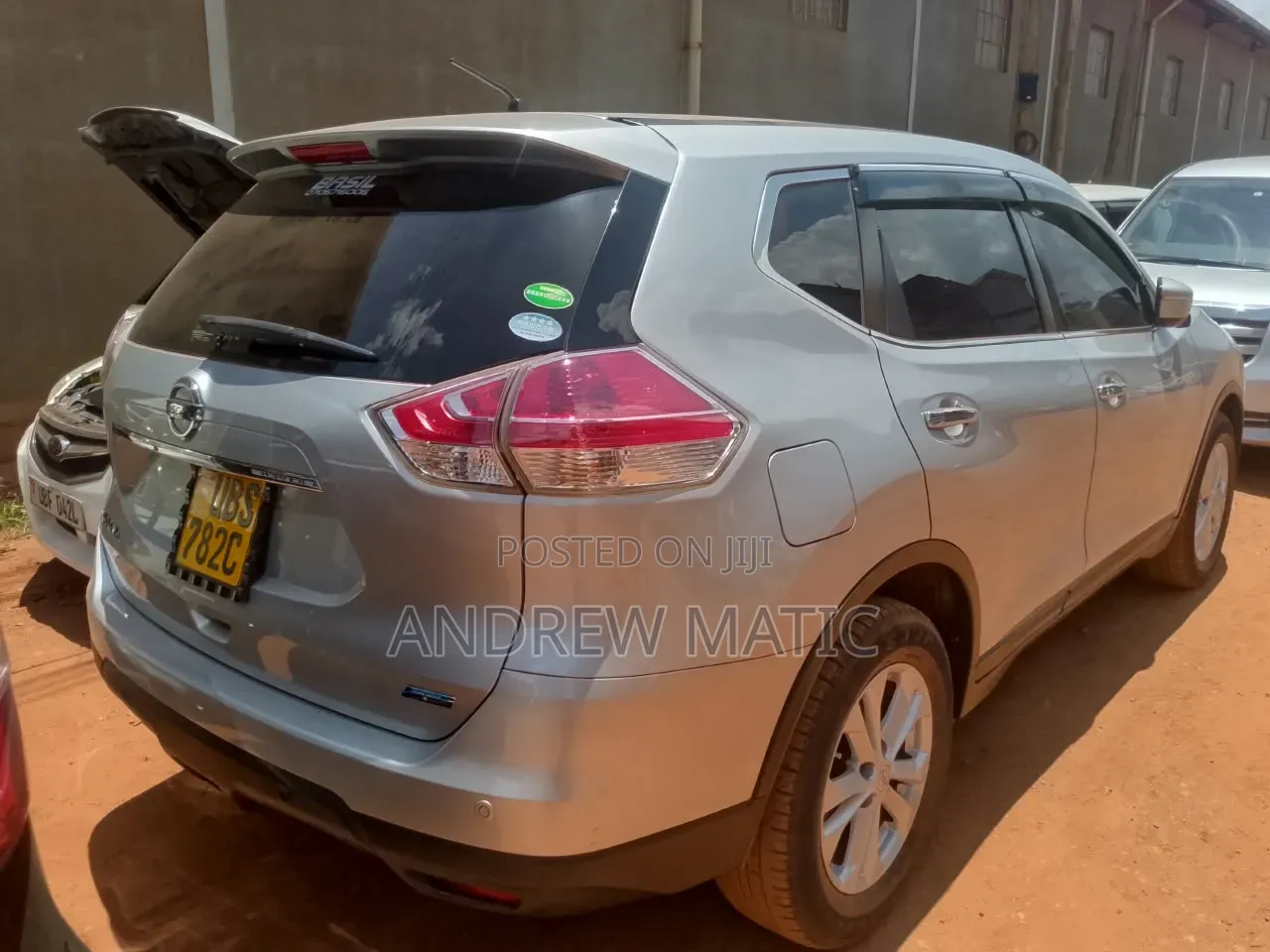 Nissan X-Trail 2.0 Petrol FWD 2015 Silver