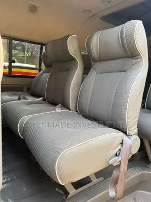 Toyota HiAce 2013 White