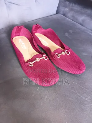Clossed Shoes