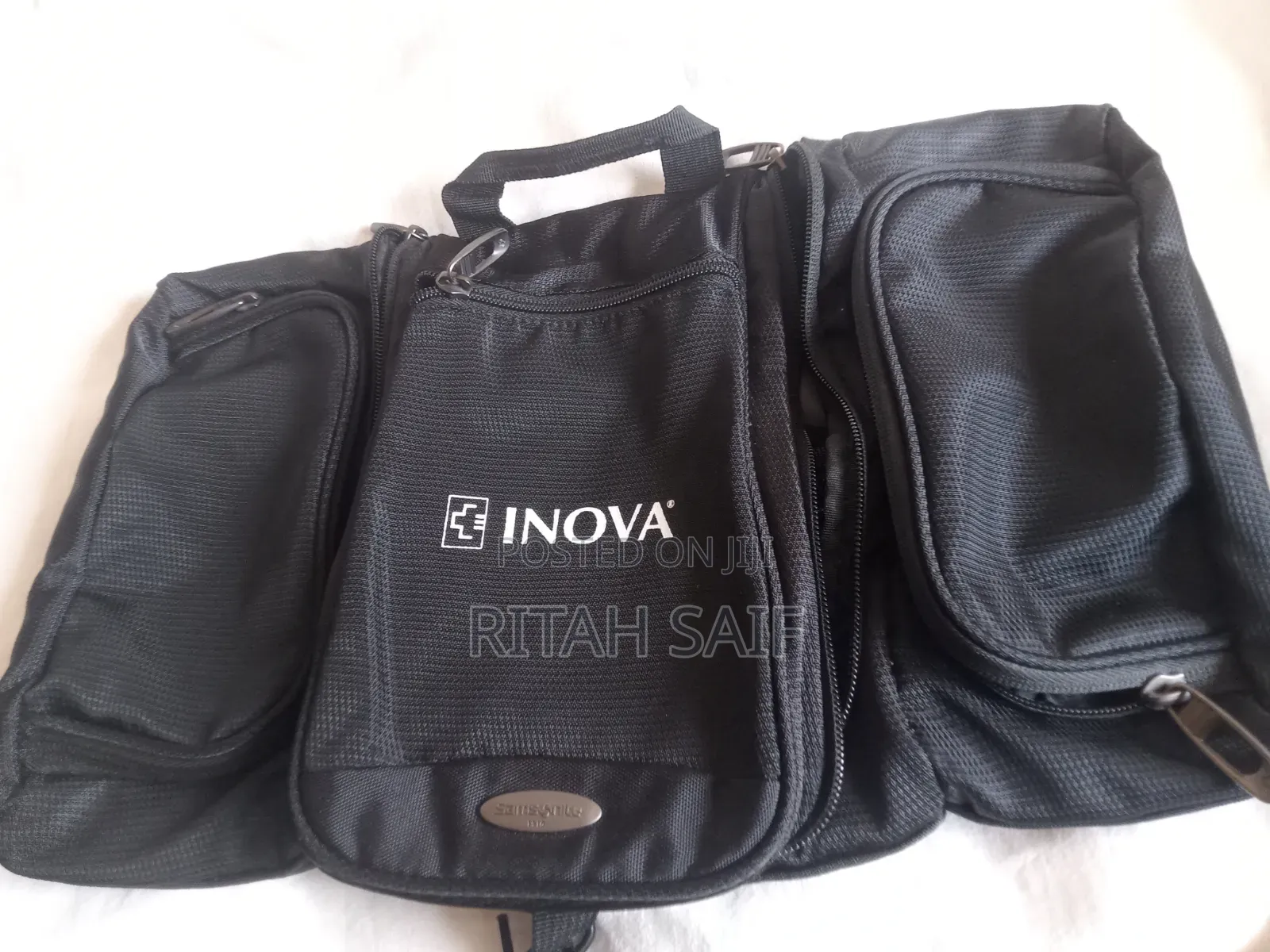 Black Trave/Toiletry/Cosmetic Bag