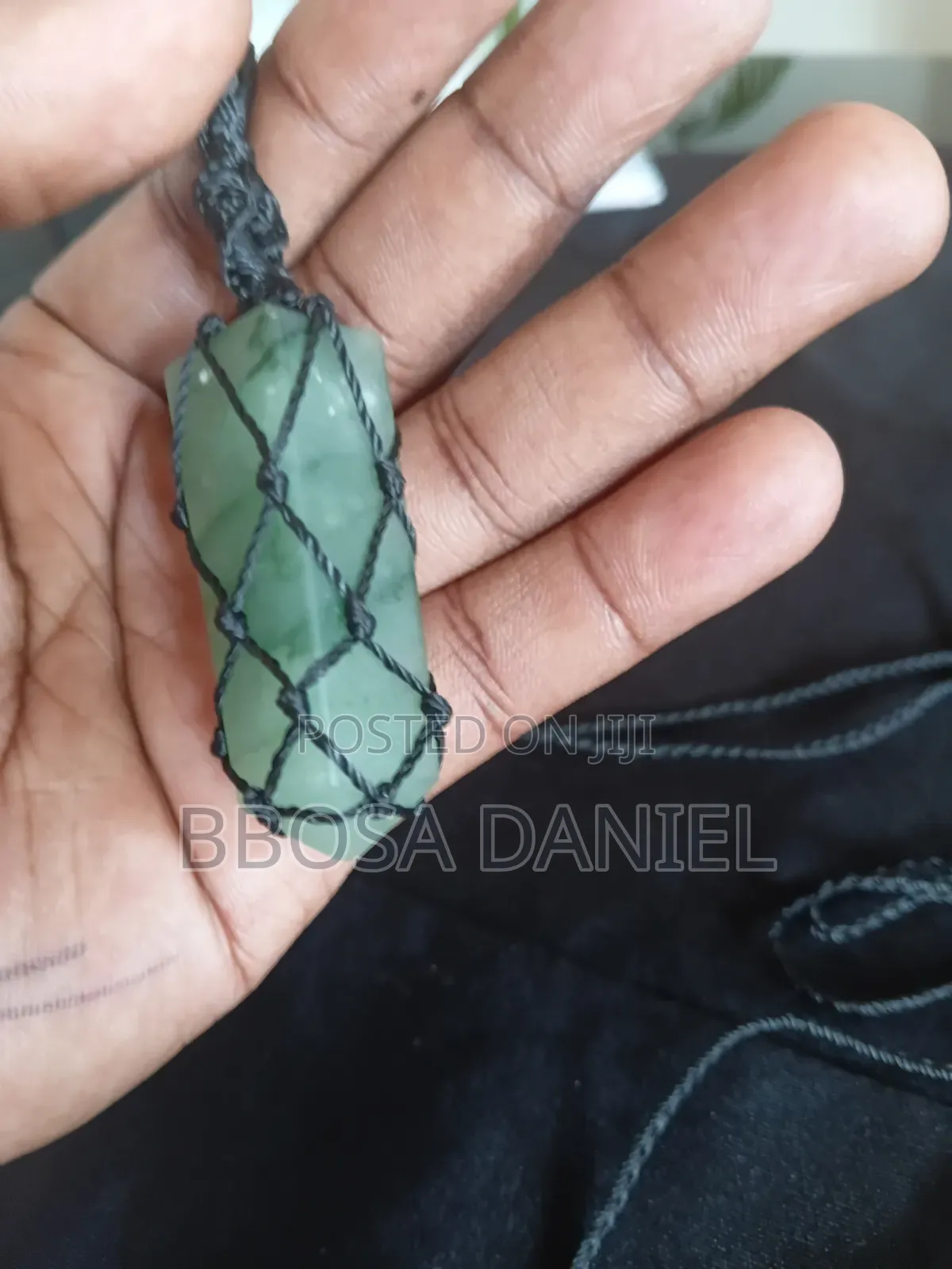 Hand Stone Neckless