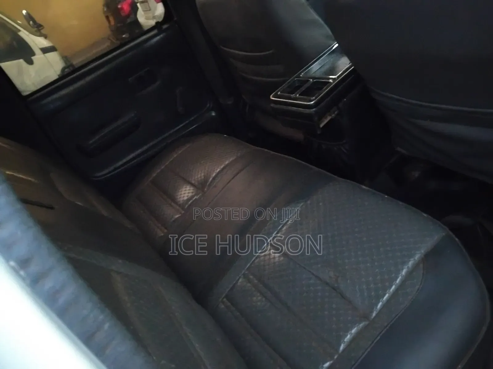 Toyota Hilux 2003 White