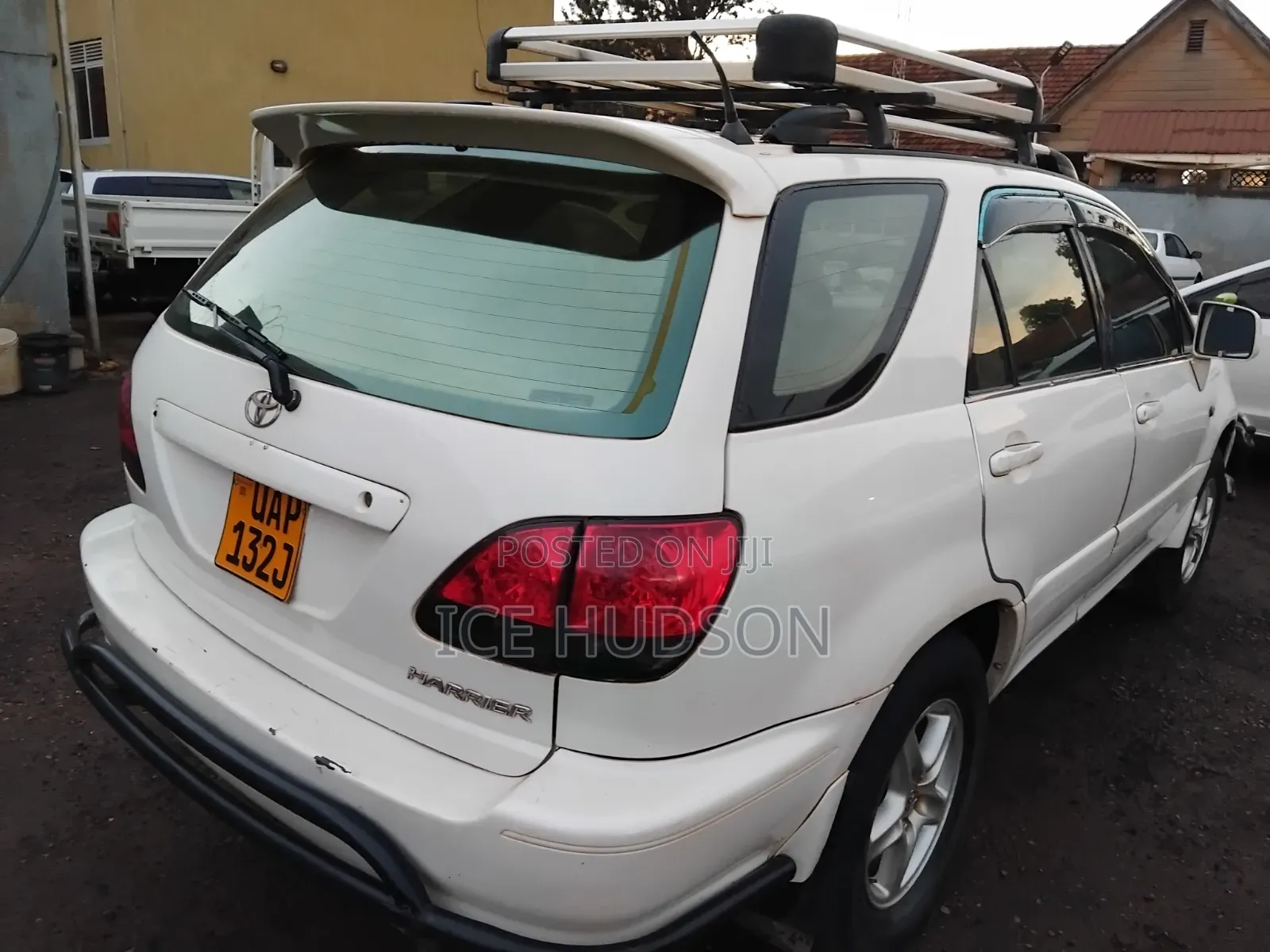 Toyota Harrier 1999 White