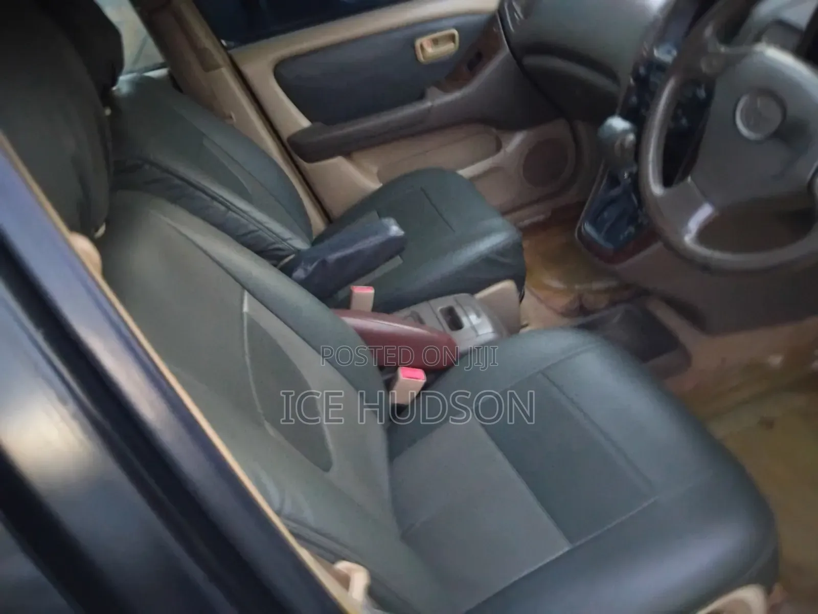 Toyota Harrier 1999 White