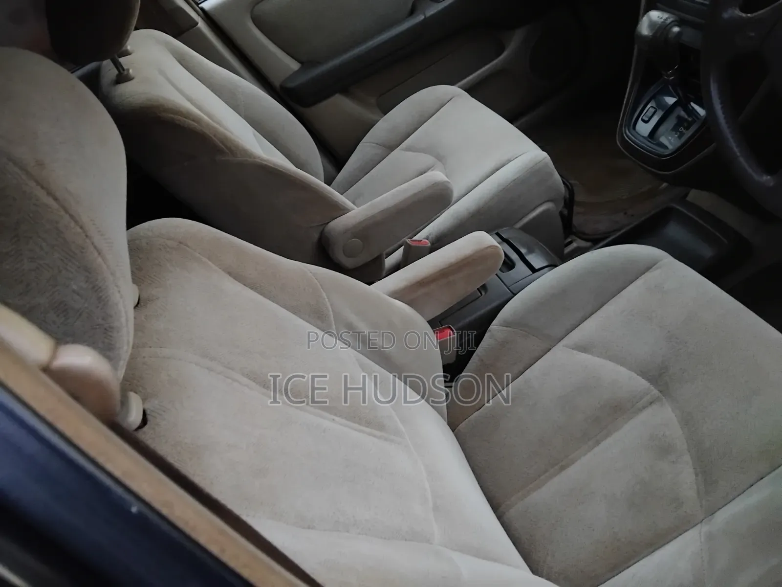 Toyota Harrier 2000 White