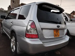 Subaru Forester 2005 Silver