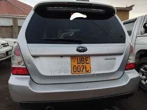 Subaru Forester 2005 Silver