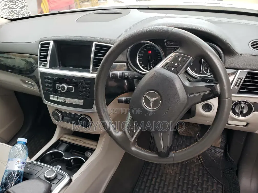 Mercedes-Benz M Class 2013 White