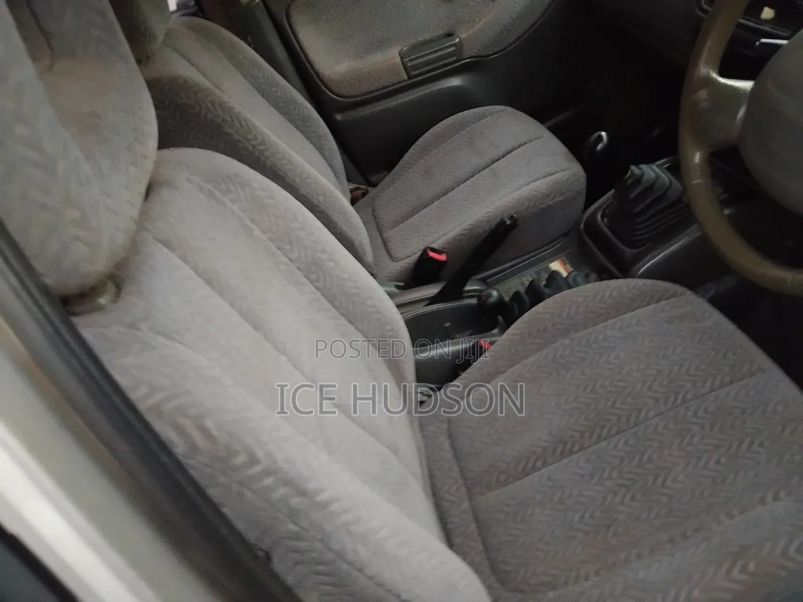 Suzuki Escudo 2002 Silver