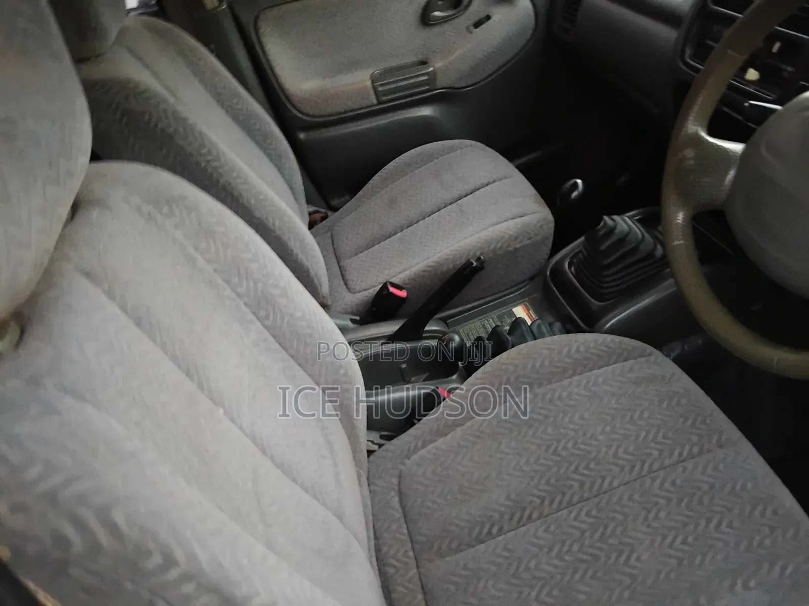 Suzuki Escudo 2002 Silver