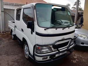 Toyota Dyna 2007 White