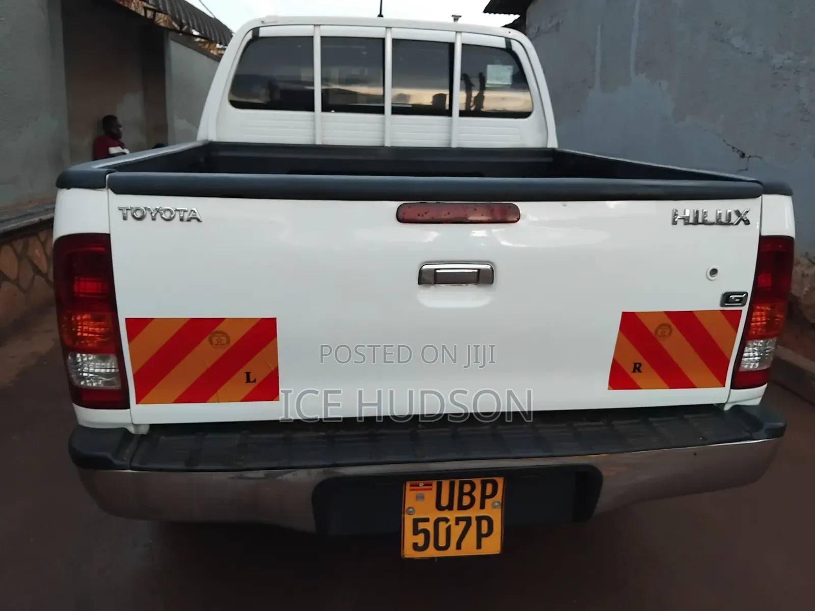 Toyota Hilux 2015 White