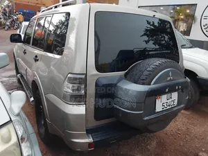 Mitsubishi Pajero 2007