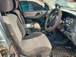 Ford Escape 2004
