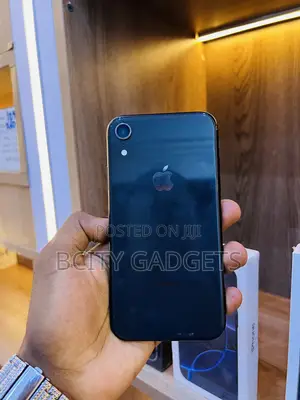 Apple iPhone XR 64 GB Black