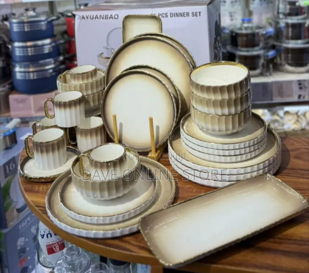 32pc Brown Camouflage Dinner Set