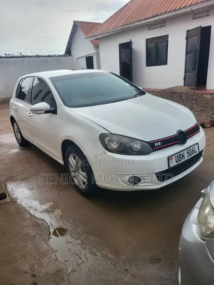 Volkswagen Golf 2014 White