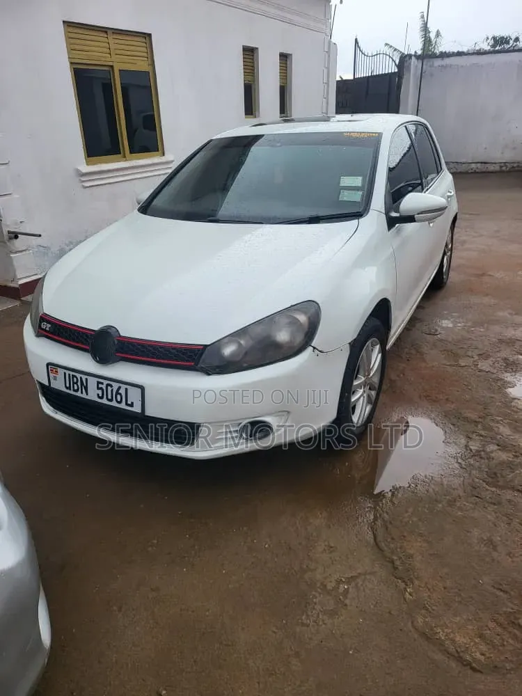 Volkswagen Golf 2014 White