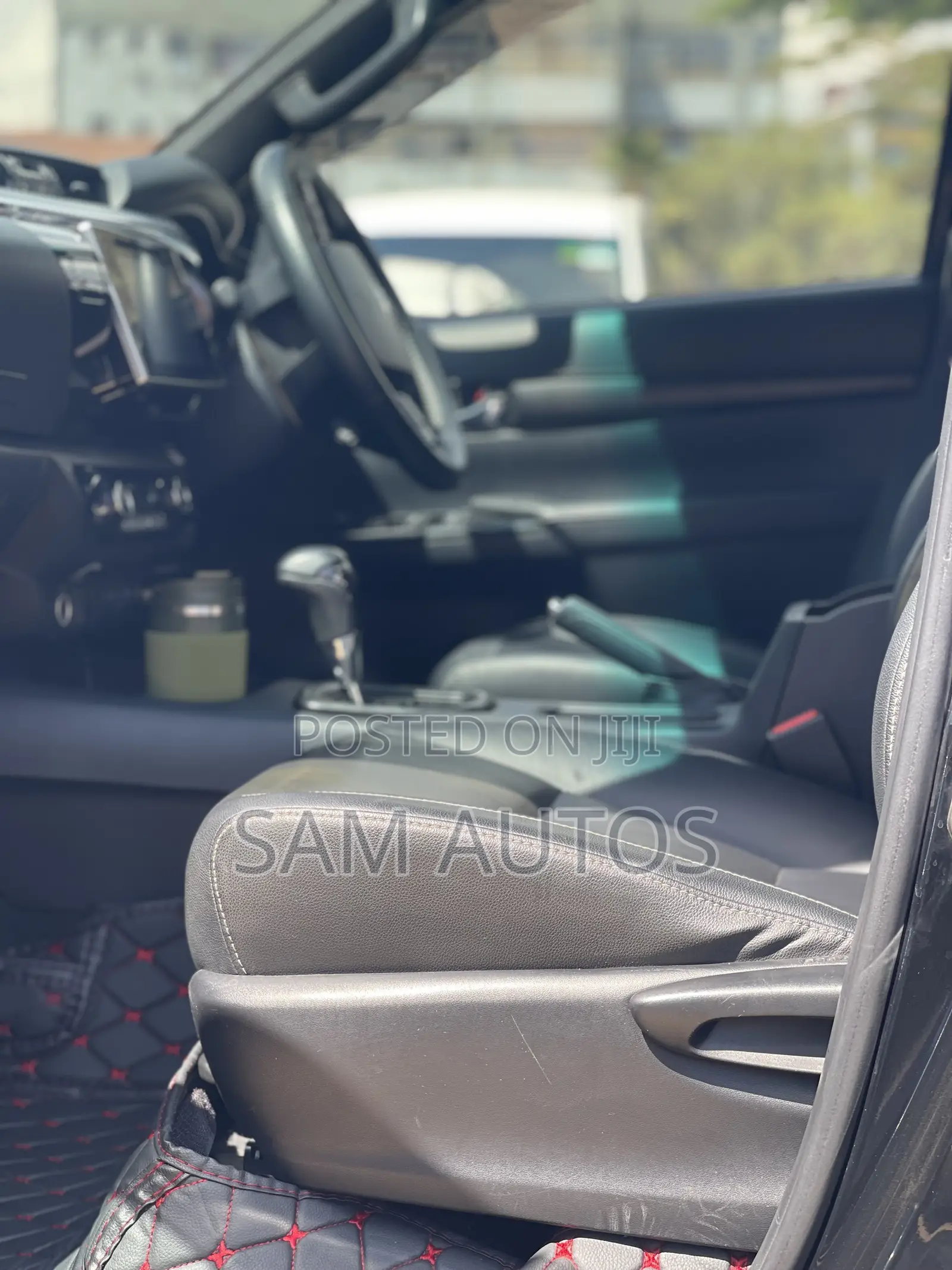 Toyota Hilux 2018 Black