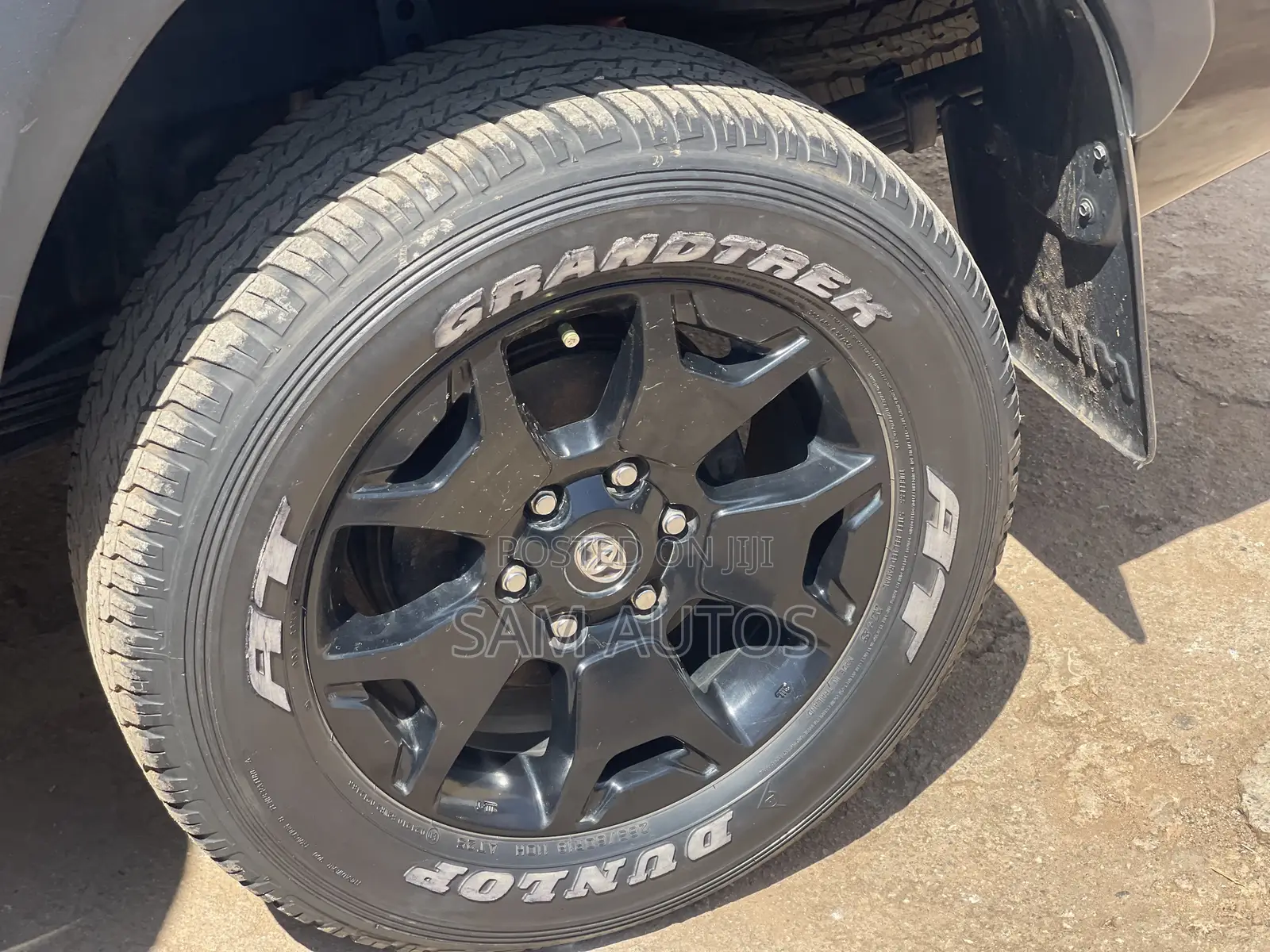 Toyota Hilux 2018 Black