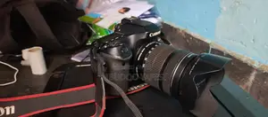 Clean Canon 80D Kit With Premium 18 - 135mm IS Lens - Lows Shutter