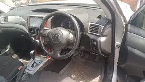 Subaru Forester 2010 Silver