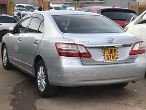 Toyota Premio 2009 Silver