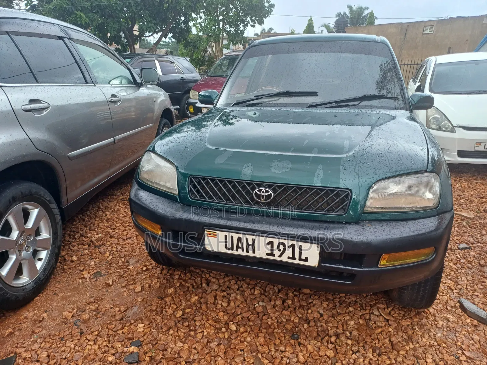 Toyota RAV4 1997 Green