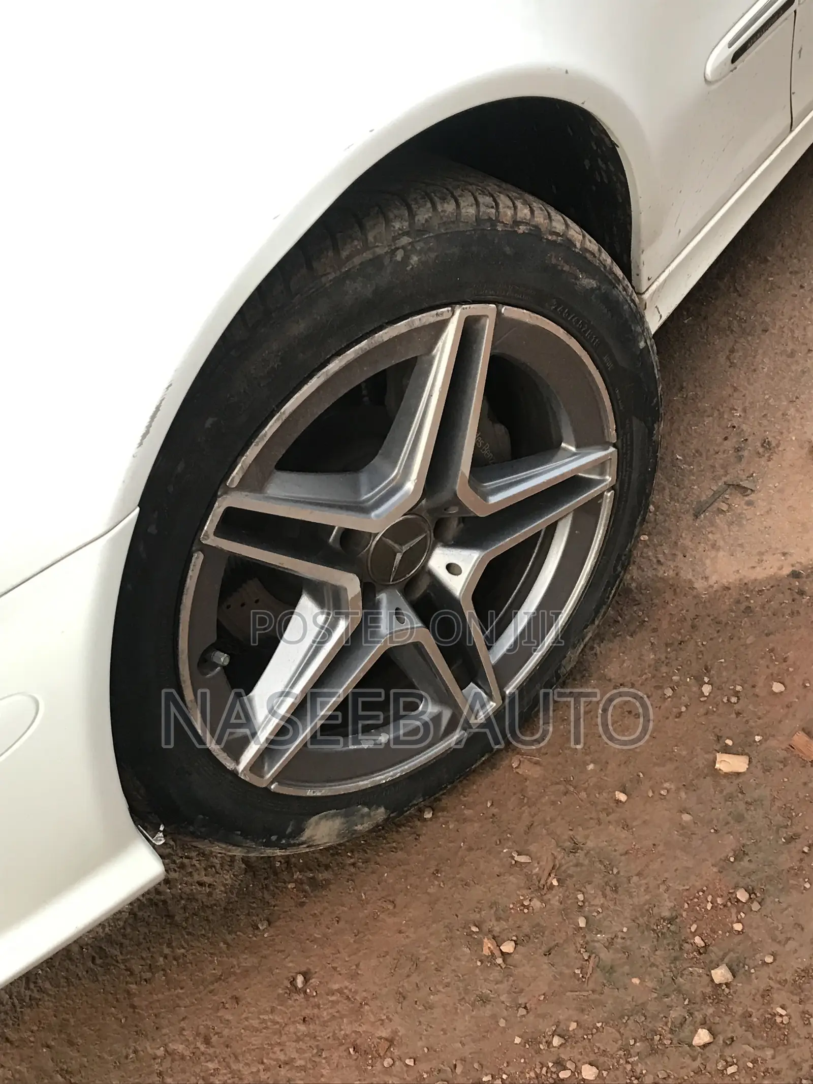 Mercedes-Benz E300 2012 White