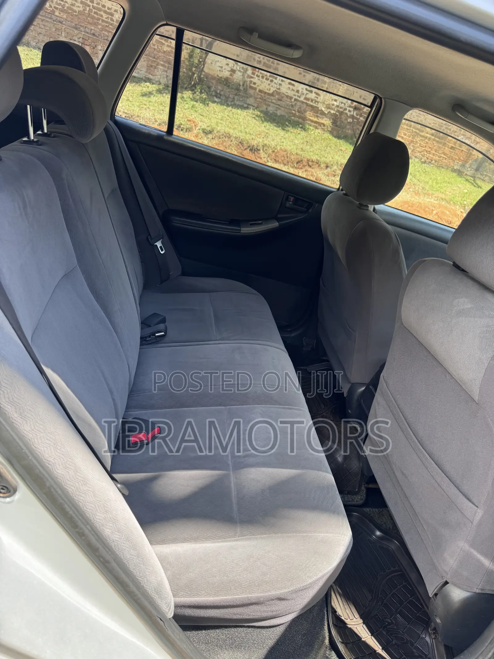 Toyota Corolla Fielder 2005 Silver