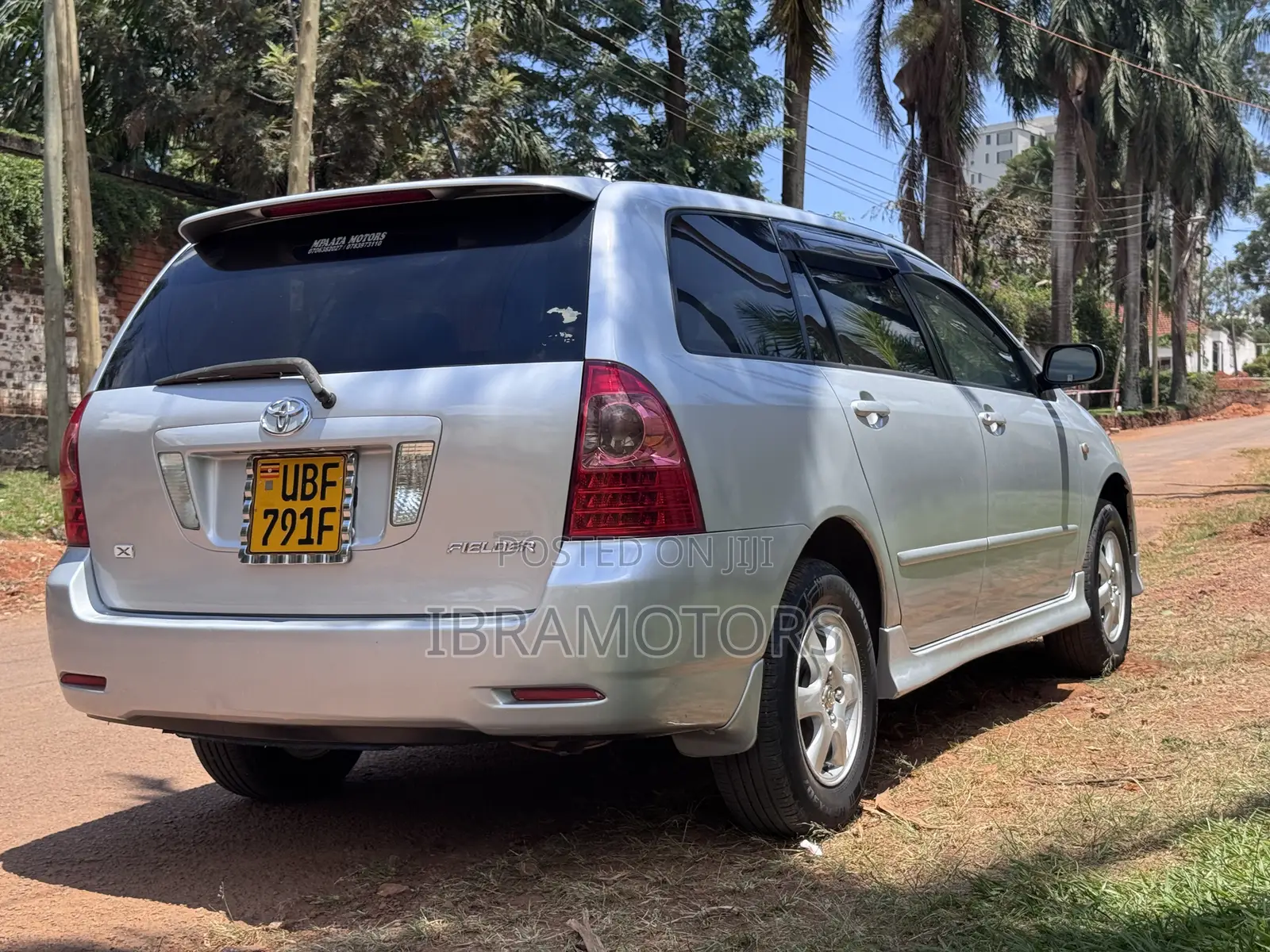 Toyota Corolla Fielder 2005 Silver