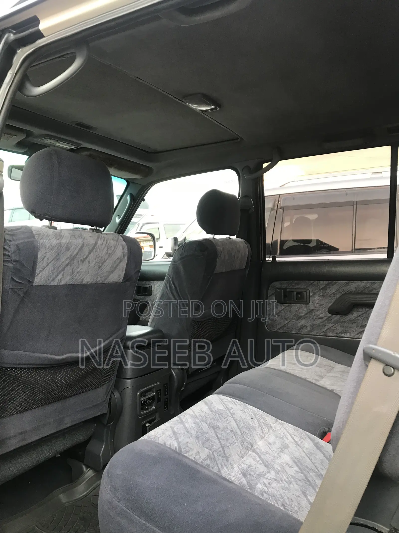 Toyota Land Cruiser Prado 2000 Silver